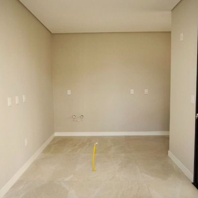 Casa em Condomínio com 165m², 3 quartos, 1 suíte, 2 garagens, no bairro Beira Rio em Biguaçu