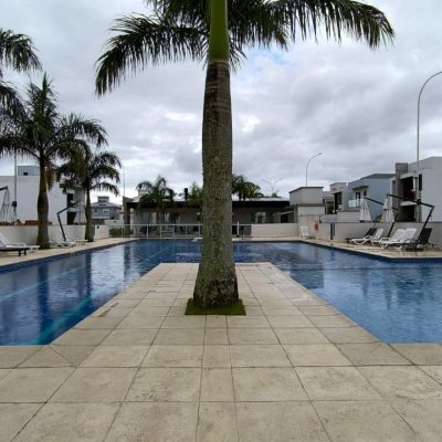 Casa em Condomínio com 165m², 3 quartos, 1 suíte, 2 garagens, no bairro Beira Rio em Biguaçu