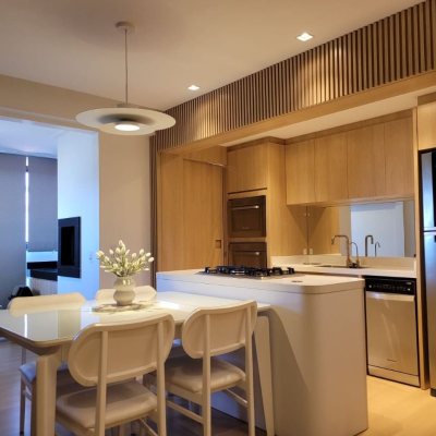 Apartamentos com 73m², 2 quartos, 1 suíte, 2 garagens, no bairro Centro em Florianópolis