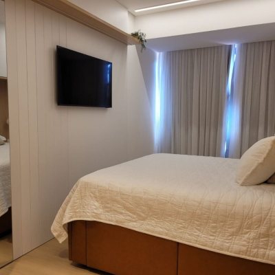 Apartamentos com 73m², 2 quartos, 1 suíte, 2 garagens, no bairro Centro em Florianópolis