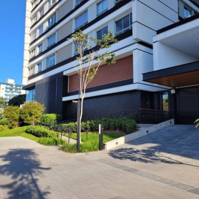 Apartamentos com 139m², 3 quartos, 3 suítes, 2 garagens, no bairro Jardim Atlântico em Florianópolis