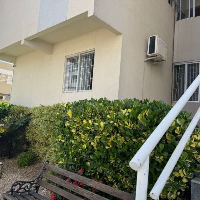 Apartamentos com 163m², 5 quartos, 2 garagens, no bairro Balneário em Florianópolis