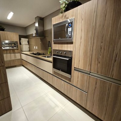 Cobertura com 140m², 2 quartos, 1 suíte, 2 garagens, no bairro Kobrasol em São José