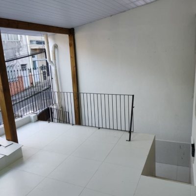 Casa Residencial/Comercial com 153m², no bairro Centro em Florianópolis