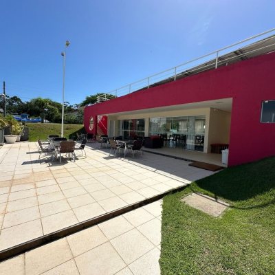 Casa em Condomínio com 293m², 4 quartos, 3 suítes, 2 garagens, no bairro São João Do Rio Vermelho em Florianópolis