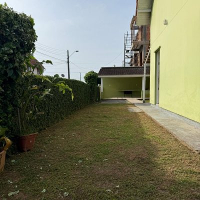 Casa Residencial com 50m², 2 quartos, 1 garagem, no bairro Vargem Grande em Florianópolis