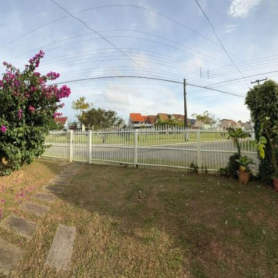 Casa Residencial com 50m², 2 quartos, 1 garagem, no bairro Vargem Grande em Florianópolis