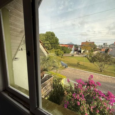 Casa Residencial com 50m², 2 quartos, 1 garagem, no bairro Vargem Grande em Florianópolis