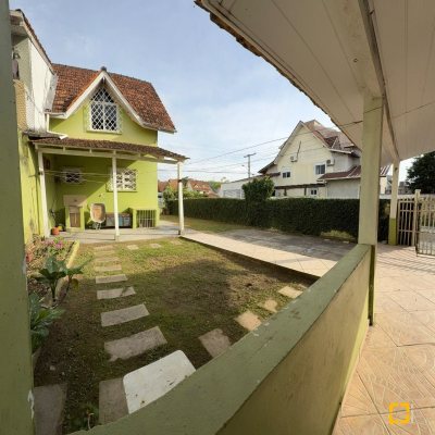 Casa Residencial com 50m², 2 quartos, 1 garagem, no bairro Vargem Grande em Florianópolis