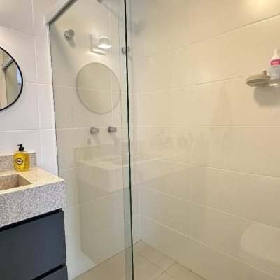 Studio Residencial com 37m², 1 quarto, 1 garagem, no bairro João Paulo em Florianópolis