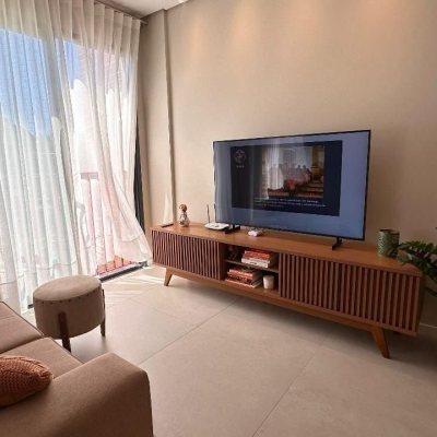 Studio Residencial com 37m², 1 quarto, 1 garagem, no bairro João Paulo em Florianópolis