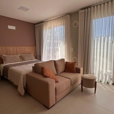 Studio Residencial com 37m², 1 quarto, 1 garagem, no bairro João Paulo em Florianópolis