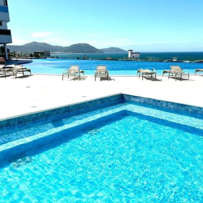 Apartamentos com 112m², 3 quartos, 1 suíte, 2 garagens, no bairro Ingleses em Florianópolis