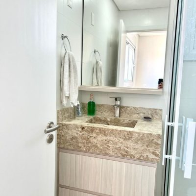 Apartamentos com 112m², 3 quartos, 1 suíte, 2 garagens, no bairro Ingleses em Florianópolis