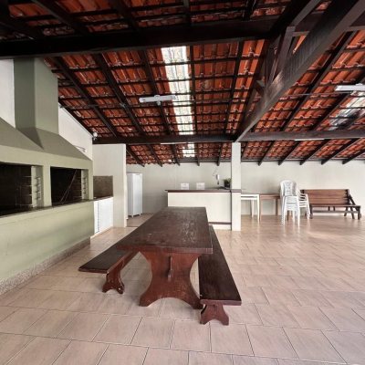 Apartamentos com 41m², 1 quarto, no bairro Agronômica em Florianópolis