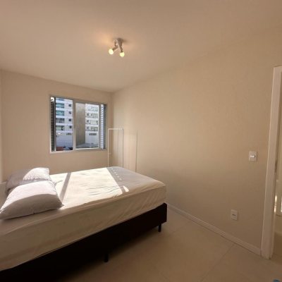 Apartamentos com 41m², 1 quarto, no bairro Agronômica em Florianópolis