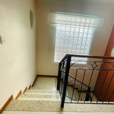 Casa Residencial com 254m², 4 quartos, 1 suíte, 3 garagens, no bairro Ingleses em Florianópolis