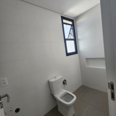 Apartamentos com 69m², 2 quartos, 2 suítes, 1 garagem, no bairro Centro em Florianópolis