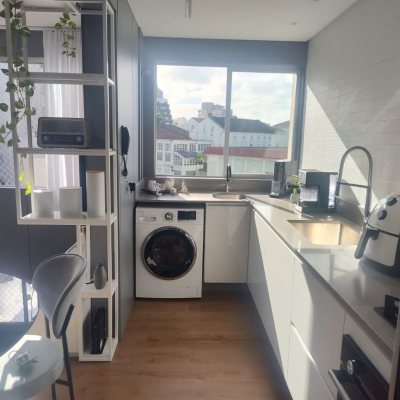 Apartamentos com 43m², 1 quarto, no bairro Centro em Florianópolis