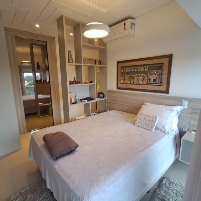 Cobertura com 166m², 3 quartos, 1 suíte, 2 garagens, no bairro Campeche em Florianópolis