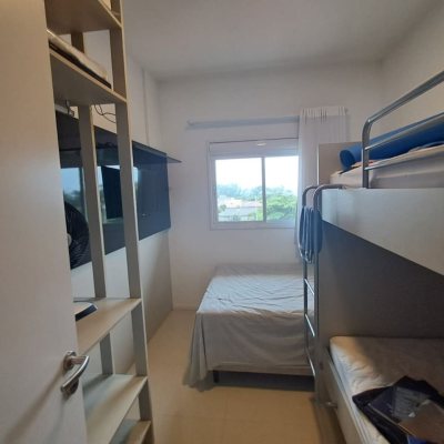 Cobertura com 166m², 3 quartos, 1 suíte, 2 garagens, no bairro Campeche em Florianópolis
