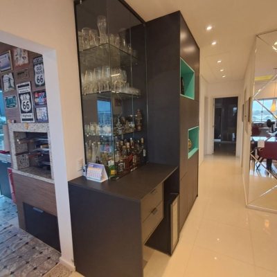 Cobertura com 166m², 3 quartos, 1 suíte, 2 garagens, no bairro Campeche em Florianópolis