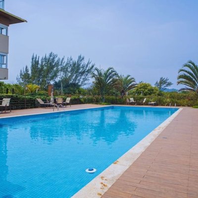 Cobertura com 166m², 3 quartos, 1 suíte, 2 garagens, no bairro Campeche em Florianópolis