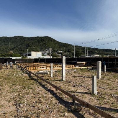 Casa Residencial com 151m², 3 quartos, 1 suíte, 1 garagem, no bairro Ingleses do Rio Vermelho em Florianópolis