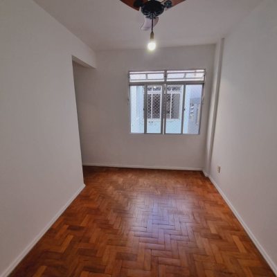 Apartamentos com 68m², 2 quartos, 1 garagem, no bairro Balneário em Florianópolis