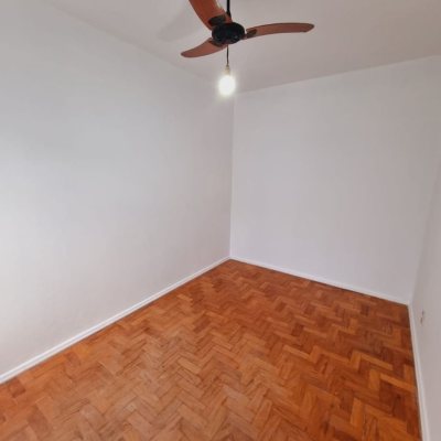 Apartamentos com 68m², 2 quartos, 1 garagem, no bairro Balneário em Florianópolis