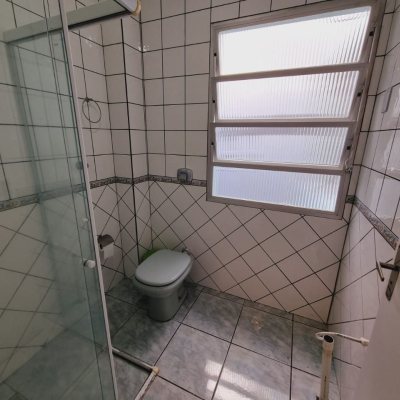 Apartamentos com 68m², 2 quartos, 1 garagem, no bairro Balneário em Florianópolis