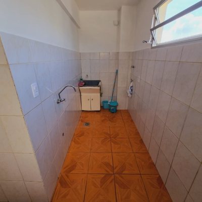 Apartamentos com 68m², 2 quartos, 1 garagem, no bairro Balneário em Florianópolis