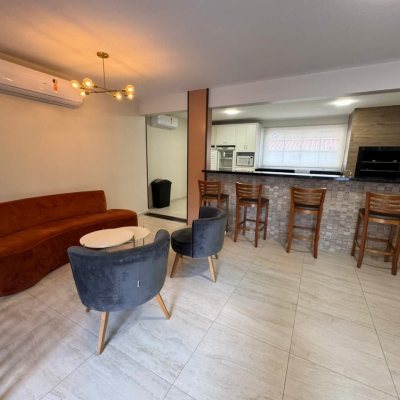 Apartamentos com 108m², 4 quartos, 1 suíte, 1 garagem, no bairro Bom Abrigo em Florianópolis