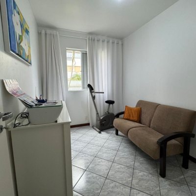 Apartamentos com 108m², 4 quartos, 1 suíte, 1 garagem, no bairro Bom Abrigo em Florianópolis