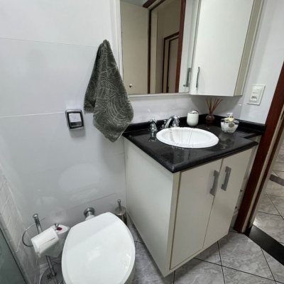 Apartamentos com 108m², 4 quartos, 1 suíte, 1 garagem, no bairro Bom Abrigo em Florianópolis