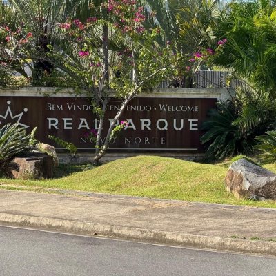 Casa Residencial com 151m², 3 quartos, 1 suíte, 1 garagem, no bairro Ingleses do Rio Vermelho em Florianópolis