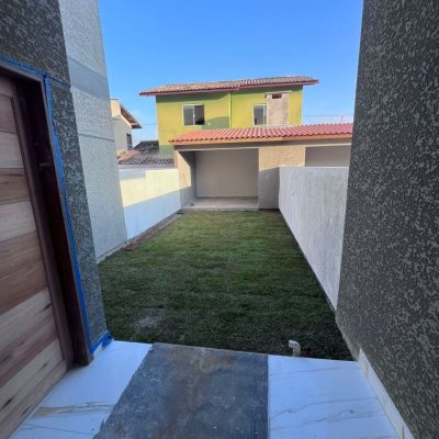 Casa Residencial com 85m², 2 quartos, 1 suíte, 2 garagens, no bairro São João Do Rio Vermelho em Florianópolis