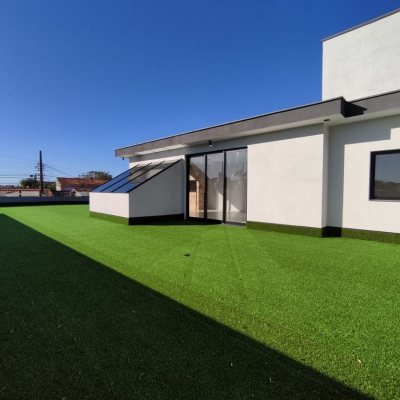 Casa Residencial com 507m², 5 quartos, 3 suítes, 4 garagens, no bairro Ingleses do Rio Vermelho em Florianópolis