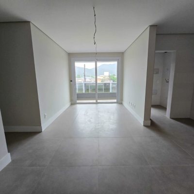 Apartamentos com 79m², 2 quartos, 1 suíte, 1 garagem, no bairro Campeche em Florianópolis