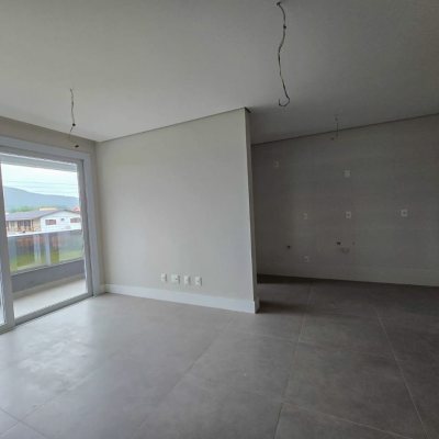 Apartamentos com 79m², 2 quartos, 1 suíte, 1 garagem, no bairro Campeche em Florianópolis