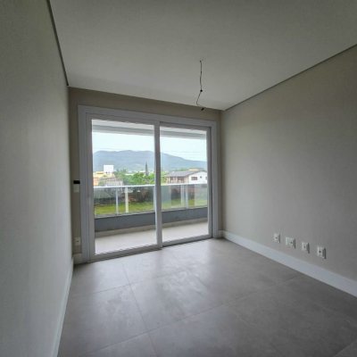 Apartamentos com 79m², 2 quartos, 1 suíte, 1 garagem, no bairro Campeche em Florianópolis