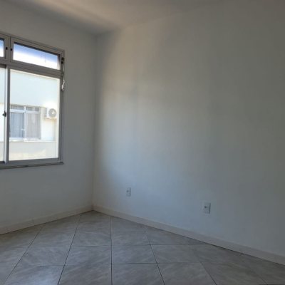 Apartamentos com 52m², 2 quartos, no bairro Trindade em Florianópolis