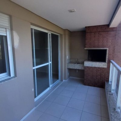 Apartamentos com 94m², 3 quartos, 1 suíte, 2 garagens, no bairro Capoeiras em Florianópolis