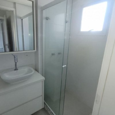 Apartamentos com 94m², 3 quartos, 1 suíte, 2 garagens, no bairro Capoeiras em Florianópolis