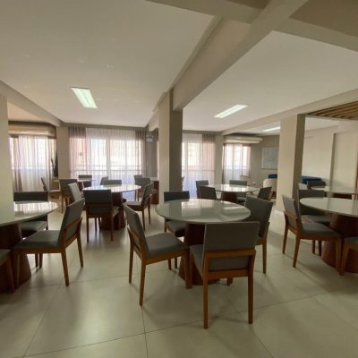 Apartamentos com 103m², 3 quartos, 1 suíte, 1 garagem, no bairro Campinas em São José