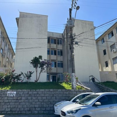 Apartamentos com 40m², 2 quartos, 1 garagem, no bairro Praia Comprida em São José