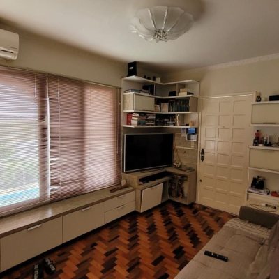 Casa Residencial com 110m², 3 quartos, 2 garagens, no bairro Saco Dos Limões em Florianópolis