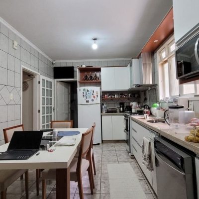 Casa Residencial com 110m², 3 quartos, 2 garagens, no bairro Saco Dos Limões em Florianópolis