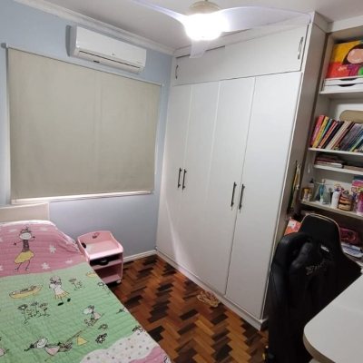 Casa Residencial com 110m², 3 quartos, 2 garagens, no bairro Saco Dos Limões em Florianópolis