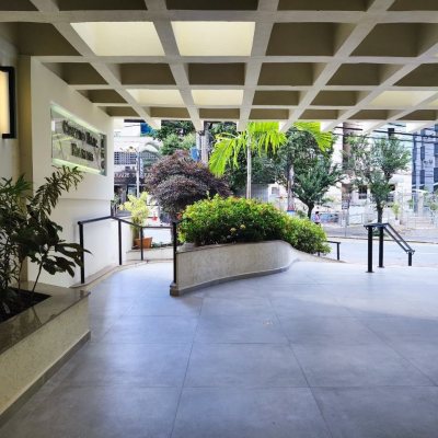 Sala com 30m², no bairro Centro em Florianópolis